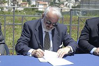 Cerimonia di consegna dei lavori per il nuovo plazzetto dello sport <br>Campobasso 19 maggio 2003 