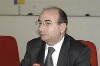 Facolt� di Economia - Campobasso 26 gennaio 2004