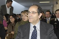 Facolt� di Economia - Campobasso 26 gennaio 2004