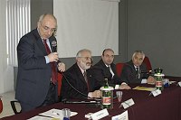 Facolt� di Economia - Campobasso 26 gennaio 2004