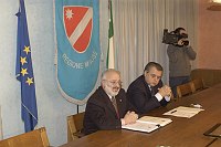 Conferenza stampa di presentazione delle scelte strategiche per l'offerta formativa - Universit� del Molise - Giunta Regionale del Molise - Campobasso 26 gennaio 2004
