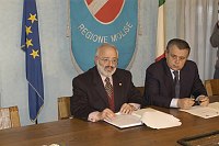 Conferenza stampa di presentazione delle scelte strategiche per l'offerta formativa - Universit� del Molise - Giunta Regionale del Molise - Campobasso 26 gennaio 2004