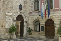 Incontro del Magnifico Rettore Prof. Giovanni CANNATA con il Consiglio Comunale della Citt� di Isernia