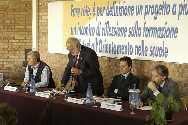 Fare rete, � per definizione un progetto a pi� mani