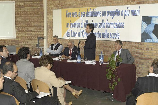 Fare rete, � per definizione un progetto a pi� mani