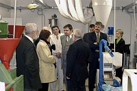 Visita presso il nostro Ateneo, alla presenza del Magnifico Rettore Prof. Giovanni Cannata, delegazione Universit� della Polonia e degli Stati Uniti  -  17/18 novembre 2003 <br>