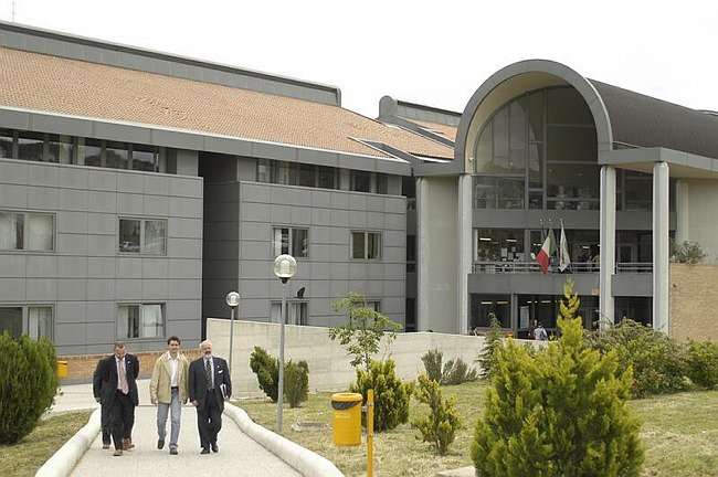 Ettore BASSI -Ospite dell'Universit� del Molise