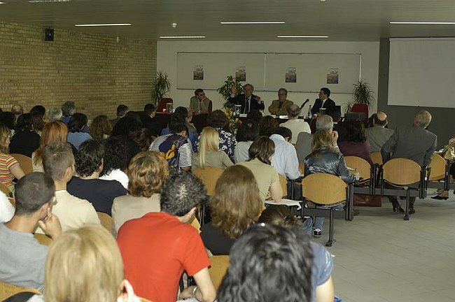 Evoluzioni e evoluzionismi...