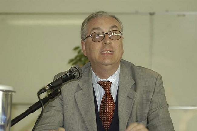 Prof. Rocco PEZZIMENTI
