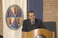 Inauguraione Anno Accademico 2003-2004 - Isernia Facolt� di SS.MM.FF.NN. 09 febbraio 2004