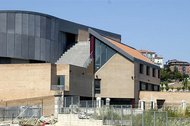 ...dalla consegna dei lavori all'Inaugurazione