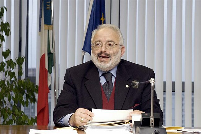 Laurea ad honorem in Scienze della Form. Prim. a Nelson Mandela 