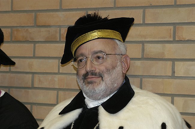 Conferimento Laurea ad Honorem a Jury Chechi