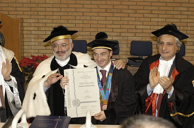 Conferimento Laurea ad Honorem a Jury Chechi