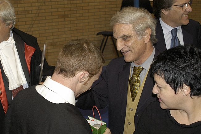 Conferimento Laurea ad Honorem a Jury Chechi