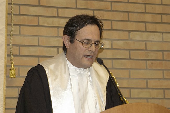 Conferimento Laurea ad Honorem a Jury Chechi