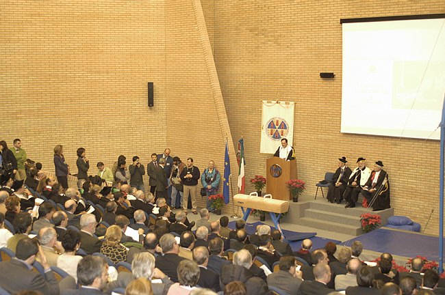 Conferimento Laurea ad Honorem a Jury Chechi