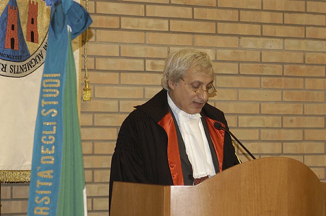 Conferimento Laurea ad Honorem a Jury Chechi
