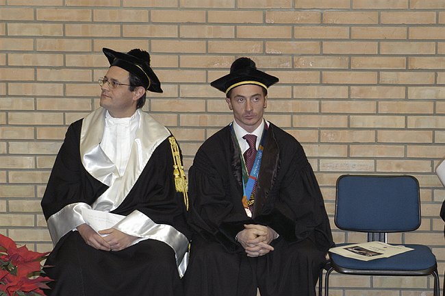 Conferimento Laurea ad Honorem a Jury Chechi
