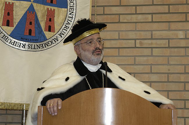 Conferimento Laurea ad Honorem a Jury Chechi