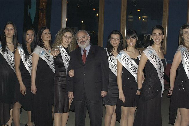 Miss Universit� 2004
