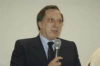 Prima Giornata del Laureato - Facolt� di Agraria<br>9 aprile 2003 <br>Relatore: Prof. Franco SCARAMUZZI<br>Presidente Accademia dei Georgofili