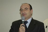 Prima Giornata del Laureato - Facolt� di Agraria<br>9 aprile 2003 <br>Relatore: Prof. Franco SCARAMUZZI<br>Presidente Accademia dei Georgofili