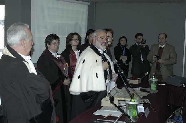 Prima Giornata del Laureato Facolt� di Economia 