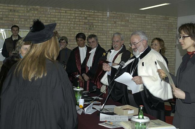 Prima Giornata del Laureato Facolt� di Economia 