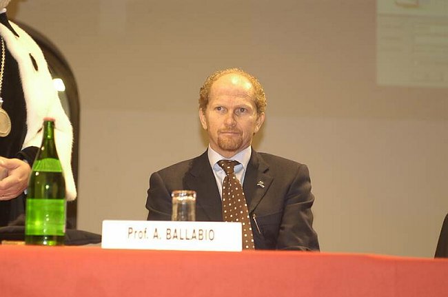 Prof. Andrea BALLABIO Direttore Scientifico Telethon