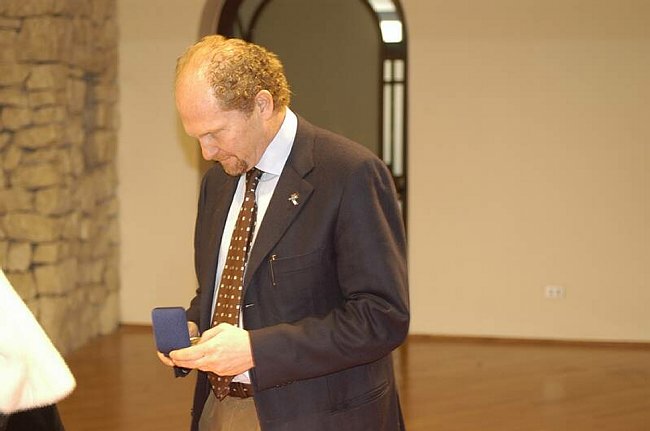 Prof. Andrea BALLABIO Direttore Scientifico Telethon