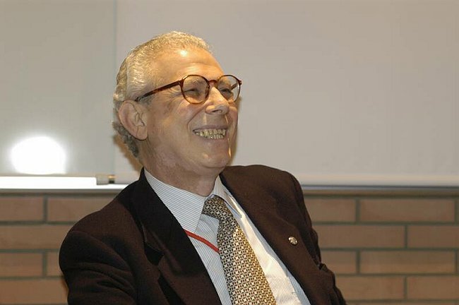 Prof. Franco RENGO Universit� degli Studi di Napoli Federico II 