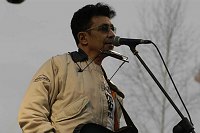 XIII Settimana della Cultura Scientifica e Tecnologica<br>31 marzo 6 aprile <br>Concerto di Edoardo BENNATO - Facolt� di Economia