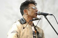 XIII Settimana della Cultura Scientifica e Tecnologica<br>31 marzo 6 aprile <br>Concerto di Edoardo BENNATO - Facolt� di Economia