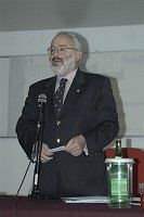 XIII Settimana della Cultura Scientifica e Tecnologica<br>31 marzo 6 aprile 2003<br>Relatore Prof. CARRUBA <br>Obesit� tra geni  ed ambiente 