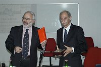 XIII Settimana della Cultura Scientifica e Tecnologica<br>31 marzo 6 aprile 2003<br>Relatore Prof. CARRUBA <br>Obesit� tra geni  ed ambiente 