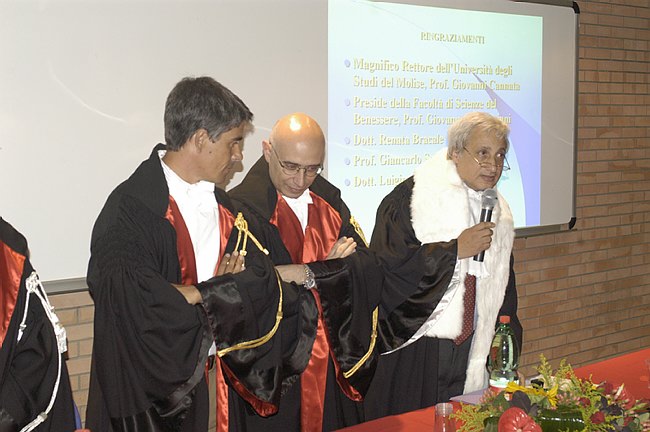 Prima laureata Scienze Motorie