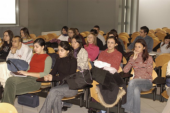 �Il ruolo delle figure femminili nella societ� e nella cultura�