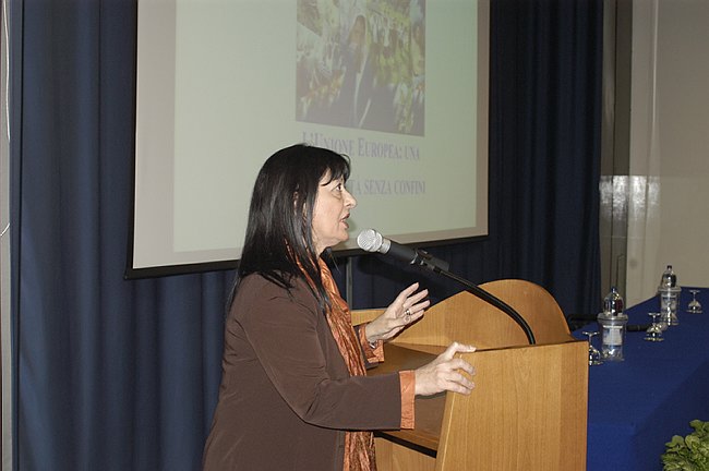 L'Unione Europea: una solidariet� senza confini