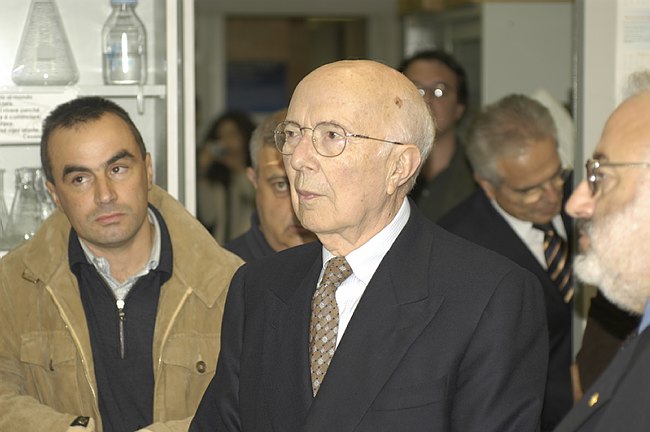 Il Prof. Renato Dulbecco incontra i giovani Ricercatori 