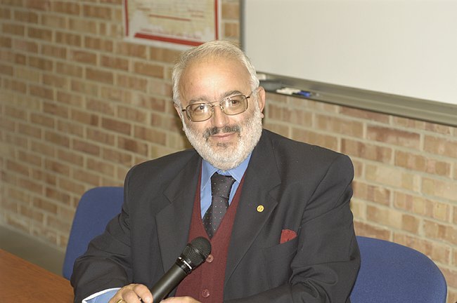Il Prof. Renato Dulbecco incontra i giovani Ricercatori 