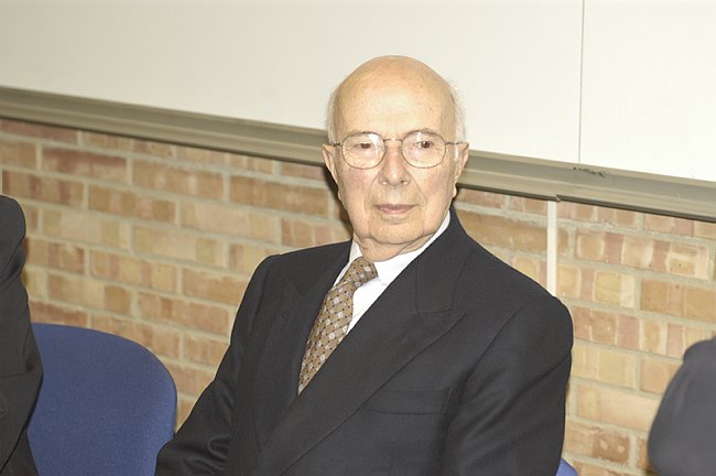 Il Prof. Renato Dulbecco incontra i giovani Ricercatori 