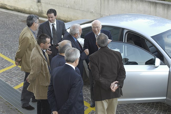 Il Prof. Renato Dulbecco incontra i giovani Ricercatori 