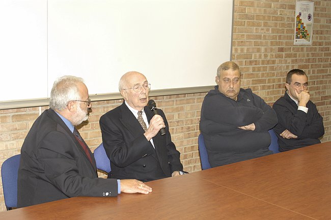 Il Prof. Renato Dulbecco incontra i giovani Ricercatori 