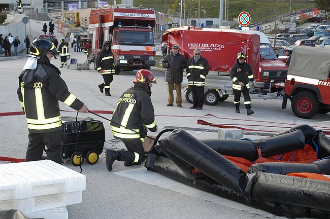 Vigili del Fuoco - esercitazione NBCR