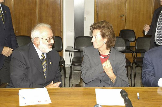 Istituzione della Facolt� di Medicina e Chirurgia