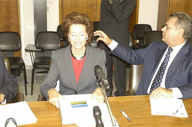 Istituzione della Facolt� di Medicina e Chirurgia