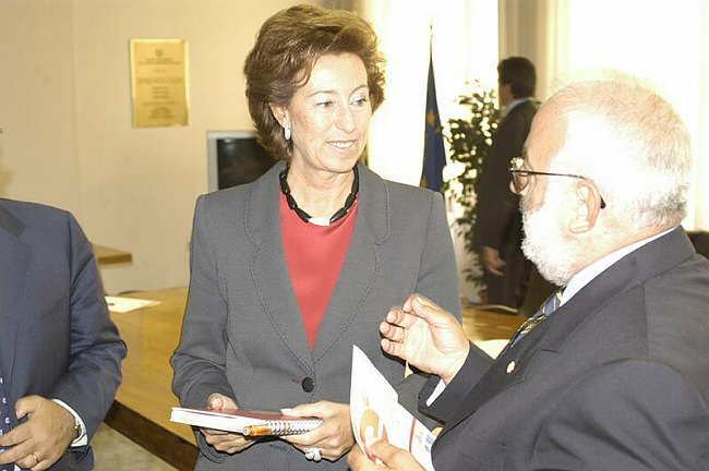 Istituzione della Facolt� di Medicina e Chirurgia