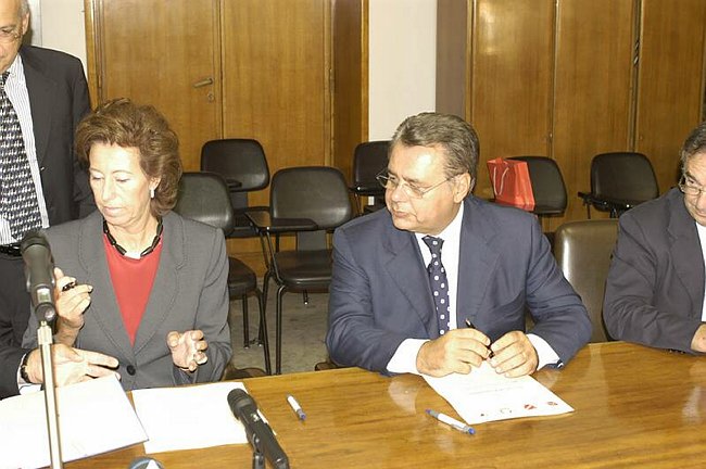 Istituzione della Facolt� di Medicina e Chirurgia