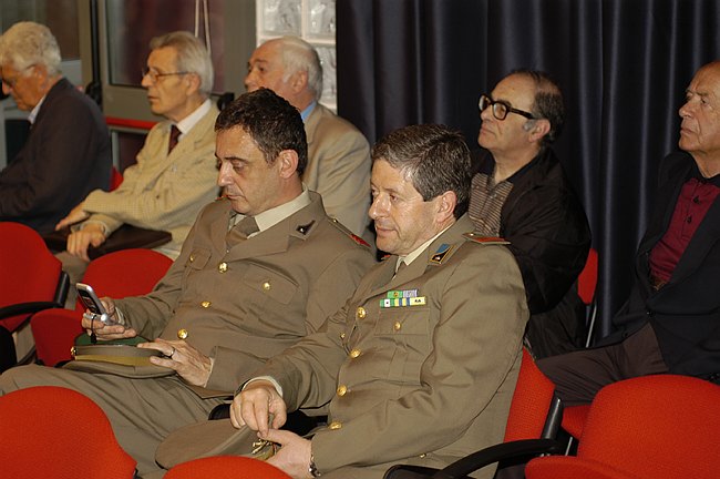 Un libro in biblioteca. Elogio di uno scrittore